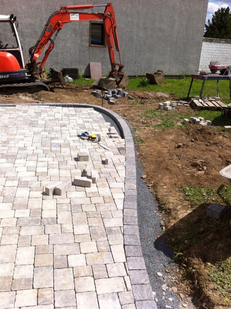 service single images